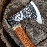 Egyedi viking balta